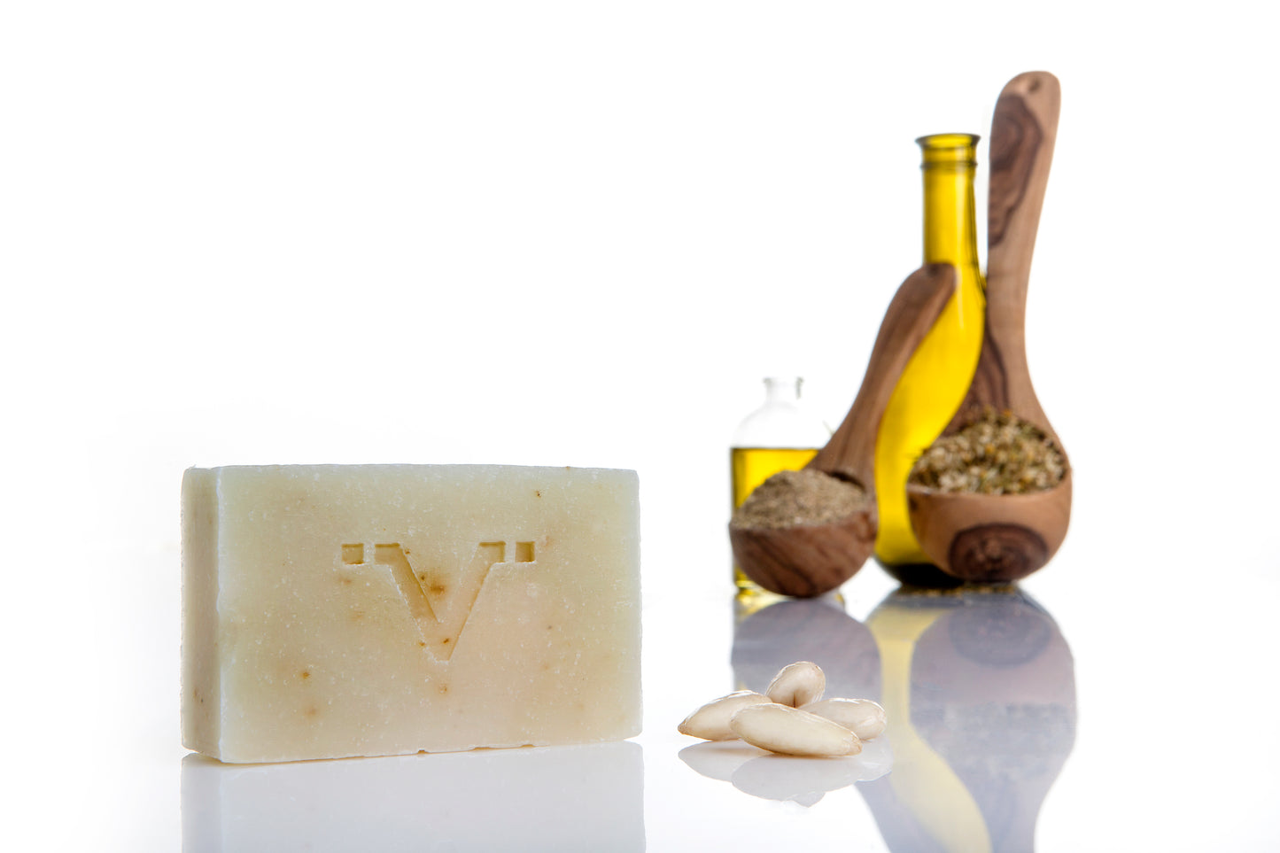 Χαμομήλι-Αμυγδαλέλαιο